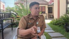 Kepala Dinas Ketenagakerjaan (Disnaker) Kabupaten Sumenep, Heru Susanto ketika menjelaskan tentang Perbub penyandang disabilitas (Za - garudajatim.com) 
