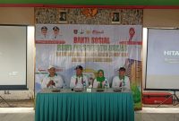 Wakil Bupati Ngawi, Dwi Rianto Jatmiko, bersama Direktur RSUD, dr Indah Pitarti, dan Camat Pitu, Peggy Yudo Subekti, saat menghadiri acara Khitan massal dan bakti sosial (Istimewa - garudajatim.com) 