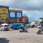 Masyarakat Sumenep ketika belanja di Pasar Anom Baru Sumenep (Za - garudajatim.com)