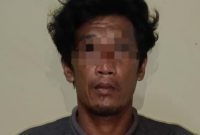 Pria Berinisial EK (41) warga pulau Masalembu, diringkus Polres Sumenep (Istimewa - garudajatim.com) 
