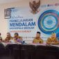 GTK Disdik Sumenep saat melaksanakan pelatihan di SMP Negeri 3 (Za - garudajatim.com) 