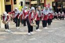 Dharma Wanita Persatuan (DWP) Badan Perencanaan Pembangunan Daerah (Bappeda) Kabupaten Sumenep, Madura, Jawa Timur, saat menggelar acara senam bersama (Za - garudajatim.com) 