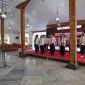 Kepala Disbudporapar Sumenep, Mohammad Iksan, saat melantik kepengurusan Paguyuban Kacong Cebbing di pendopo agung kraton (Za - garudajatim.com) 