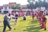 Sipil Negara (ASN) dan non-ASN dari berbagai Organisasi Perangkat Daerah (OPD) Kabupaten Sumenep saat mengikuti  berbagai ajang di HUT ke-80 Republik Indonesia (Za - garudajatim.com) 