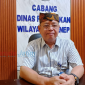 Kepala Cabdin Sumenep, Budi Sulistyo, saat diwawancarai di kantornya (Za - garudajatim.com) 