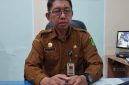 Plt Sekda Sumenep, Syahwan Effendi, saat diwawancara (Za - garudajatim.com) 
