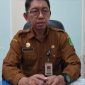 Plt Sekda Sumenep, Syahwan Effendi, saat diwawancara (Za - garudajatim.com) 