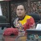 Kepala Bapenda Sumenep, Faruk Hanafi, saat diwawancarai tentang SISMIOP Tahap II (Za - garudajatim.com) 