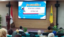 Kepala Dispusip Sumenep, Rudi Yuyianto, saat sambutan di acara festival literasi (Za/Di) 