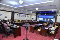 Bupati Sumenep, Achmad Fauzi Wongsojudo, saat menggelar rapat bersama seluruh elemen pemerintah (Za - Seputarjatim.com)