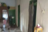 Rumah warga Sumenep runtuh akibat gempa 5.0 Magnitudo (Za - garudajatim.com) 