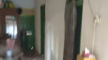 Rumah warga Sumenep runtuh akibat gempa 5.0 Magnitudo (Za - garudajatim.com) 