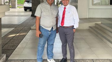 Ketua Dewan Pimpinan Cabang (DPC) Ikatan Sarjana dan Santri Indonesia Tasawuf Thoriqoh (ISSITA), Naghfir, usai melakukan riset penelitian disertasi (Za - garudajatim.com) 
