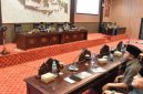 Sidang paripurna DPRD Sumenep (Za -  garudajatim.com) 