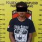 Pelaku curanmor berinisial MDS, warga Kabupaten Pasuruan, sesaat setelah ditangkap polisi usai mencuri sepeda motor (Za - garudajatim.com) 