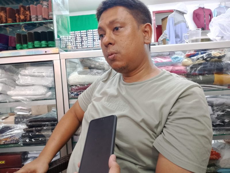 Kuasa hukum korban berinisial SD (19), Zamrud Khan, saat menyatakan dugaan kejanggalan proses hukum di Talango Sumenep (Za - garudajatim.com)