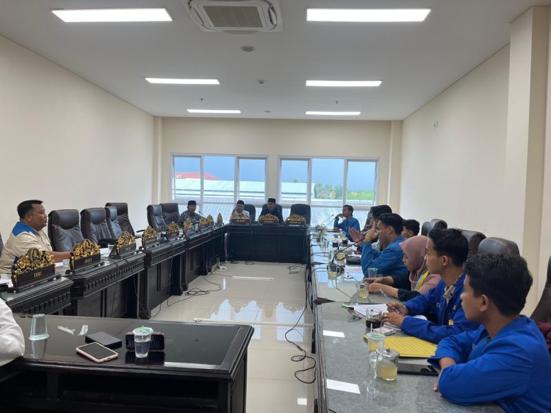 PMII UPI Sumenep saat audensi tentang tata kelola sektor hulu migas di DPRD (Istimewa - garudajatim.com)