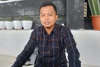 Ketua LBH Madani Putra, Kamarullah, saat menyampaikan kritik keras terhadap Polres Sumenep tentang penanganan perkara dugaan kejahatan seksual (Za -garudajatim.com)