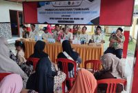 Pemkab Sumenep bersama SKK Migas, dan Kangean Energy Indonesia, saat melaksanakan program Suapan Cinta (Istimewa- garudajatim.com)

