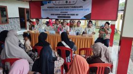 Pemkab Sumenep bersama SKK Migas, dan Kangean Energy Indonesia, saat melaksanakan program Suapan Cinta (Istimewa- garudajatim.com)
