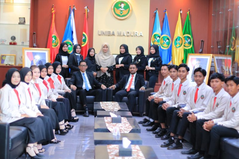 Pemilihan Duta Kampus Universitas Bahaudin Mudhary Madura (Ris - garudajatim.com)