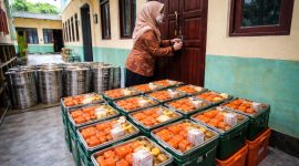 Foto ilustrasi ompreng beserta paket MBG kering tidak kunjung dijemput oleh SPPG Pekamban Laok 2 (Za - garudajatim.com)