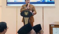 Kepala Bappeda Kabupaten Sumenep, Arif Firmanto, saat memaparkan arahan pembangunan kedepan (Za - garudajajtim.com)