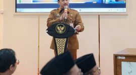 Kepala Bappeda Kabupaten Sumenep, Arif Firmanto, saat memaparkan arahan pembangunan kedepan (Za - garudajajtim.com)