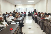 Sejumlah ulama dan habaib saat datangi kantor DPRD Kabupaten Sumenep (Za - garudajatim.com)