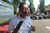 Kepala Dinas Ketahanan Pangan dan Pertanian Kabupaten Sumenep, Chainur Rasyid, saat diwawancarai wartawan (Za - garudajatim.com)