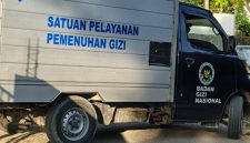 Foto mobil SPPG Pakamban Laok 2, Kecamatan Pragaan, Kabupaten Sumenep, saat mendistribusikan menu MBG (Za - garudajatim.com)