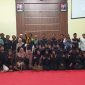 Pengurus, anggota dan alumni UKM Sanggar Lentera UPI Sumenep saat berfoto dalam rangka buka puasa bersama (Za - garudajatim.com)