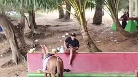 Wajah pantai Slopeng Sumenep Sumenep (Za - garudajatim.com)