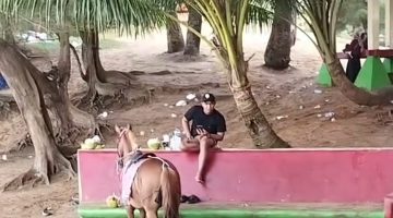 Wajah pantai Slopeng Sumenep Sumenep (Za - garudajatim.com)