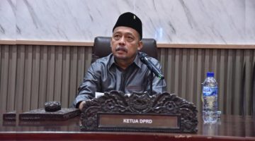 Ketua DPRD Sumenep, Zainal Arifin, saat menyatakan sikap untuk sidak SPPG menyeluruh (Istimewa - garudajatim.com)