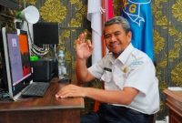 Kepala BMKG Stasiun Trunojoyo Sumenep, Ari Widjajanto, saat memaparkan tentang pancaroba El Niño (Za - garudajatim.com)