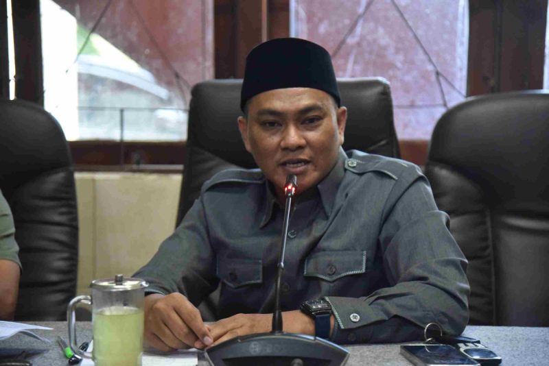 Ketua Komisi III DPRD Sumenep, M. Muhri, saat menyampaikan tentang anggaran DAK (Istimewa - garudajatim.com)