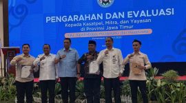 SPPG Karangnangka, Kecamatan Rubaru, saat menerima penghargaan dari BGN ( Istimewa - garudajatim.com)