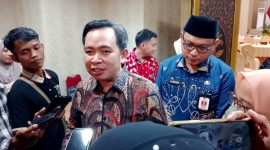 Bupati Jember, Muhammad Fawait, saat di wawancarai (Istimewa - garudajatim.com)