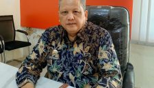 Kepala BRIDA Sumenep, Siswahyudi Bintoro, saat di temui di kantornya (Za - garudajatim.com)