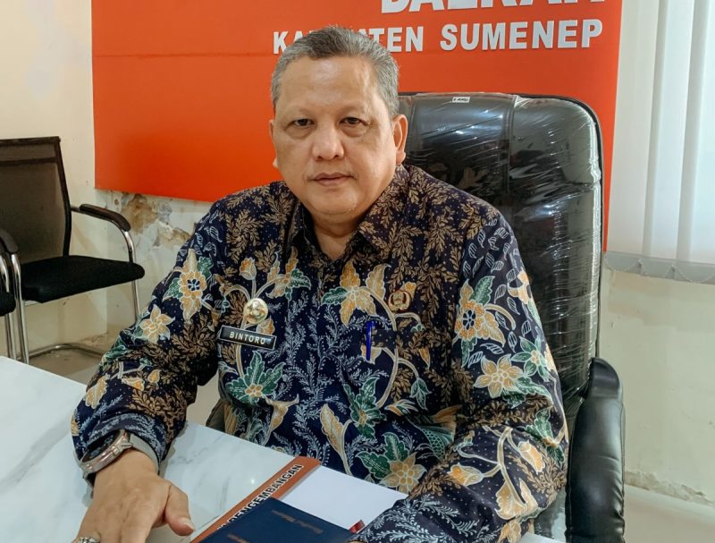 Kepala BRIDA Sumenep, Siswahyudi Bintoro, saat di temui di kantornya (Za - garudajatim.com)