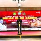 Ketua IWO Sumenep, Imam Mustain R, saat sambutan di acara lomba baca puisi Bung Karno (Za - garudajatim.com)
