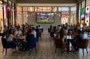 Nobar Piala Dunia 2026 di MYZE Hotel Sumenep (Za - garudajatim.com)