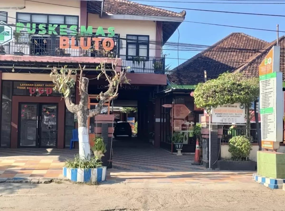 Foto tampak depan Puskesmas Bluto (Za - garudajatim.com)