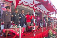 Ketua DPRD Kabupaten Sumenep, Jawa Timur, H. Zainal Arifin, saat membaca proklamasi di upacara HUT ke-81 Republik Indonesia (Za - garudajatim.com)