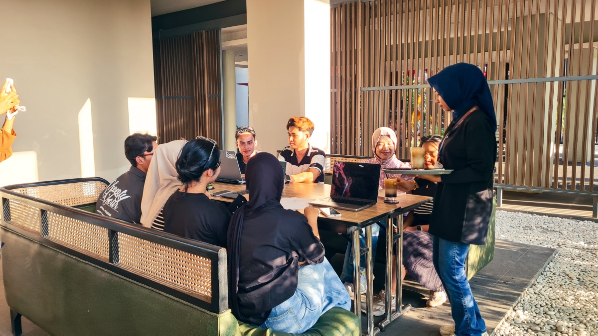 Sae Rassa Restaurant – MYZE Hotel Sumenep by ARTOTEL menghadirkan Workspace Promo (Za - garudajatim.com)