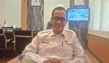 Kepala Badan Kepegawaian dan Pengembangan Sumber Daya Manusia (BKPSDM) Kabupaten Sumenep, Benny Irawan, saat memaparkan tentang PPPK Paruh Waktu di ruangannya (Istimewa - garudajatim.com)