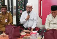 Ketua DPRD Sumenep H. Zainal Arifin saat memberikan arahan di acara maulid Nabi (Istimewa - garudajatim.com)