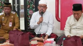 Ketua DPRD Sumenep H. Zainal Arifin saat memberikan arahan di acara maulid Nabi (Istimewa - garudajatim.com)