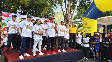 Bupati Achmad Fauzi Wongsojudo, saat sambutan di acara JJS DPRD Sumenep (Za - garudajatim.com)